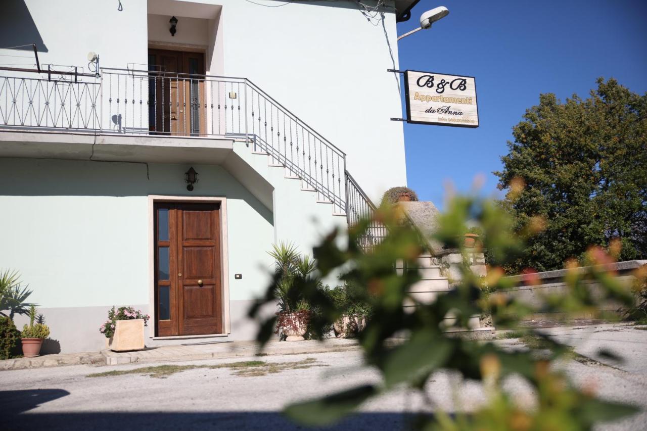 Appartamenti Da Anna Montaquila Eksteriør bilde